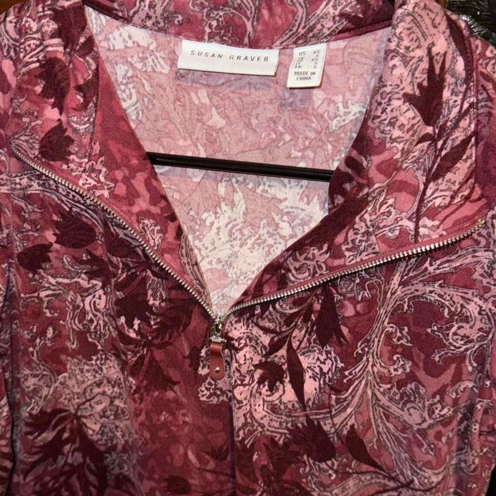 Susan Graver XS Pink Paisley Floral Print Long Sleeve V-Neck Quarter Zip Blouse - Picture 3 of 7
